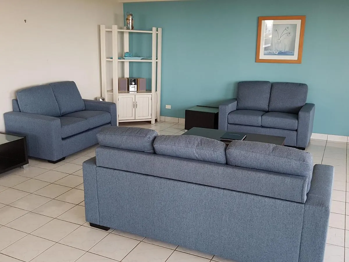 Appart hôtel Burgess @ Kings Beach Apartments Caloundra