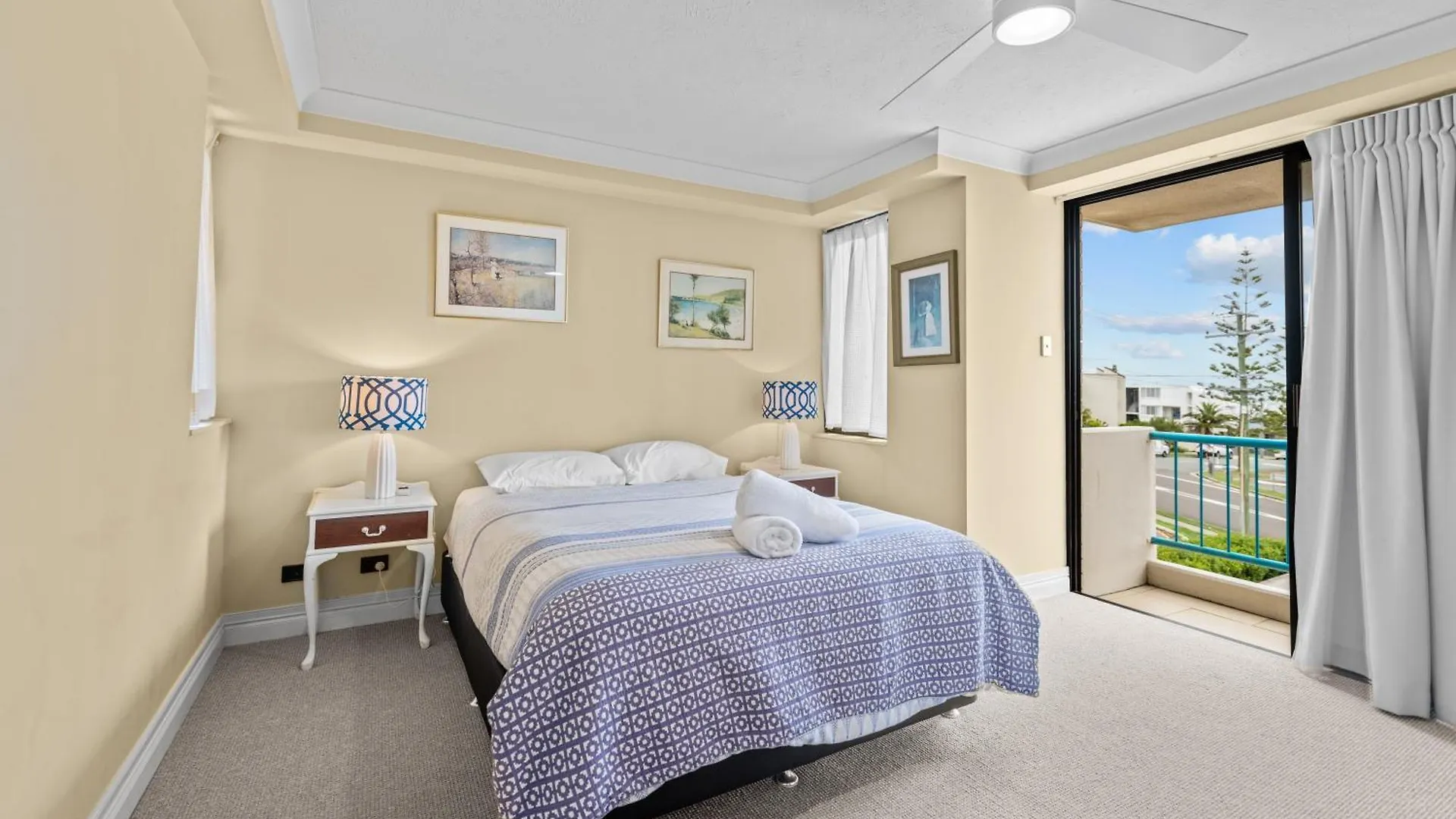 Burgess @ Kings Beach Apartments Caloundra 3*,