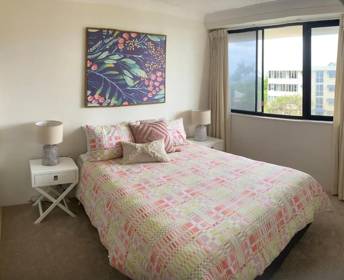 Aparthotel Burgess @ Kings Beach Apartments Caloundra