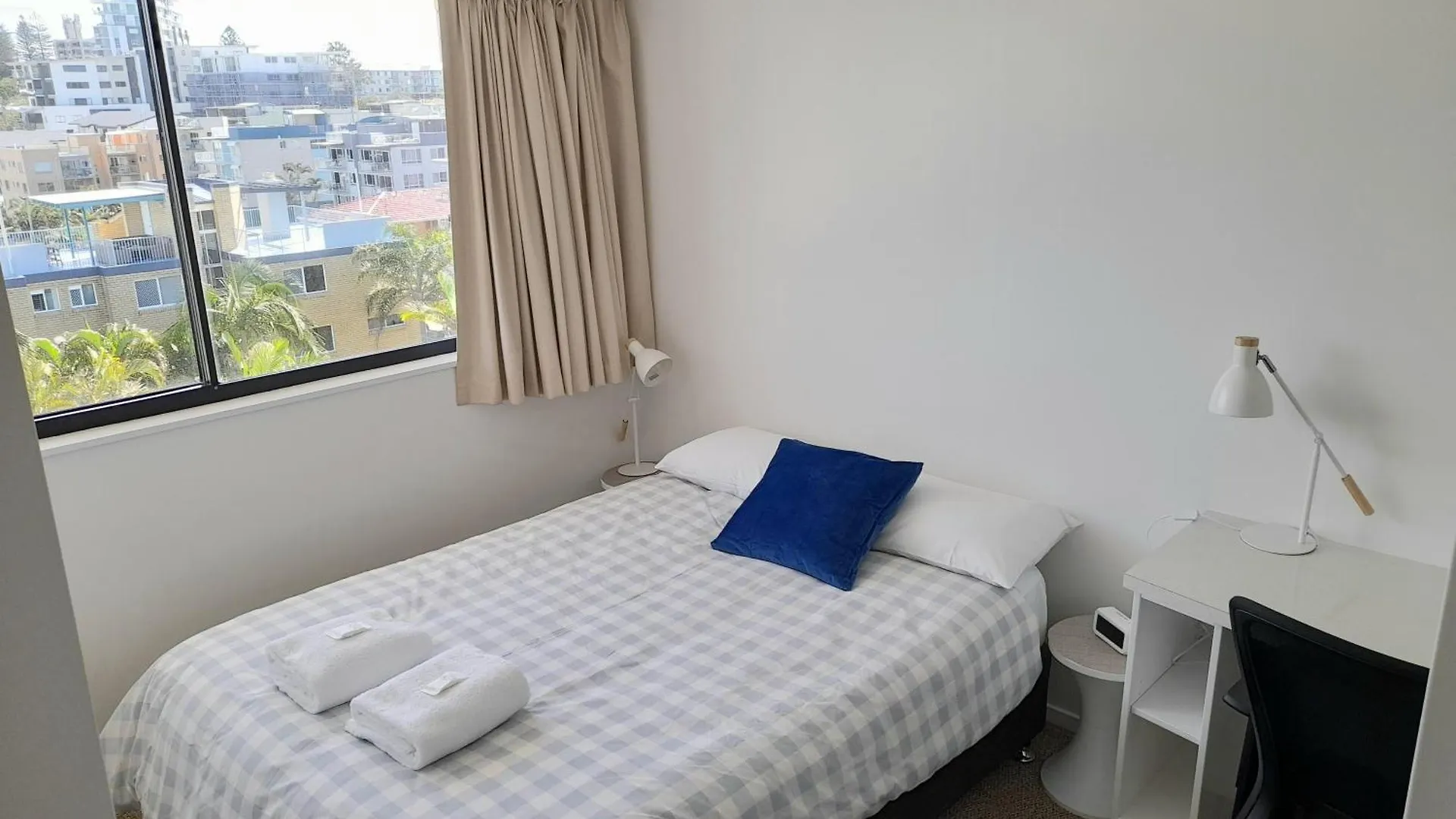Aparthotel Burgess @ Kings Beach Apartments Caloundra