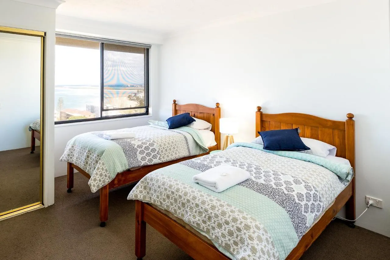 Burgess @ Kings Beach Apartments Caloundra Aparthotel
